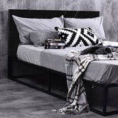Brooklyn Home Zillah Queen Bedhead