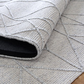 Lifestyle Floors Grey African-Inspired Flat Weave Wool-Blend Rug