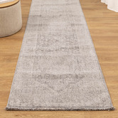 Lifestyle Floors Heritage Monochrome Distressed Medallion Runner