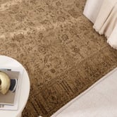 Lifestyle Floors Heritage Monochrome Distressed Border Rug