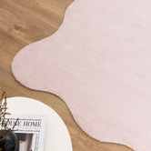 Lifestyle Floors Blush Effie Hand-Tufted Scalloped Rug