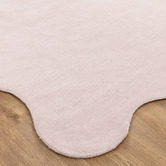 Lifestyle Floors Blush Effie Hand-Tufted Scalloped Runner