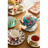Noritake Carnivale Cake 21cm Plate in Purple