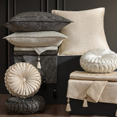 DaVinci Pleated Octavia Cushion