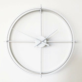 Lucca and Luna Lincoln Round Metal Wall Clock