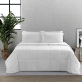 Aldrin Home White Spring Bamboo Quilt