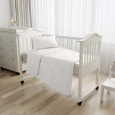 Aldrin Home White Spring Bamboo Cot Quilt