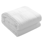 Aldrin Home White Spring Bamboo Quilt