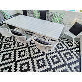 Home &amp; Lifestyle Black &amp; White Aztec Power-Loomed Indoor &amp; Outdoor Rug