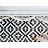 Home &amp; Lifestyle Black &amp; White Aztec Power-Loomed Indoor &amp; Outdoor Rug