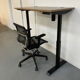 Innova Studio Alvis Executive Standing Desk