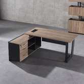 Innova Studio Michael Executive Desk with Return