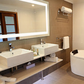 Thermogroup Ablaze Zoom Backlit Mirror