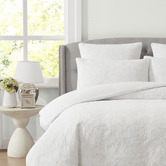 Laura Ashley Off White Trailing Laurissa Quilt Cover Set