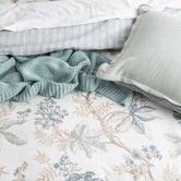 Pearl Mantels Floral Reversible Cotton Quilt Cover Set