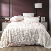 Chiswick Living White Riley Vintage Washed Tufted Cotton Bed Cover Set
