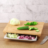 Lifestyle Traders Gourmet Kitchen Bamboo Cutting Board with Tray