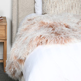 Brooklyn and Bella Snowflake Delbee Sheepskin Throw