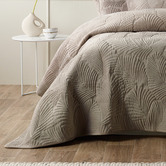 Bianca Kairo Velvet Coverlet Set
