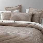 Bianca Saphira Velvet Coverlet Set