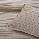 Bianca Saphira Velvet Coverlet Set
