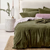 Aura By Tracie Ellis Caper Luxury Velvet European Pillowcase