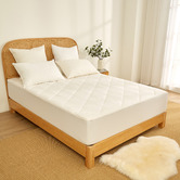 Aldrin Home Wool-Blend Mattress Topper
