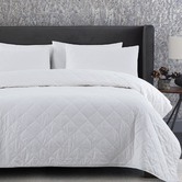Aldrin Home Summer Bamboo &amp; Cotton Blend Quilt