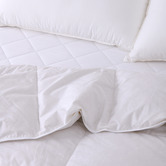 Aldrin Home White Duck Down &amp; Feather Extra Warm Winter Quilt