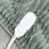 Aldrin Home Eyelash Fleece Reversible Heated Throw