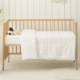 Aldrin Home Dreamaker Wool Cot Quilt