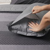 Aldrin Home Aster Reversible Cotton Quilt Cover Set