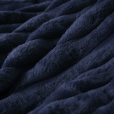 Aldrin Home Chunky Faux Fur Heated Throw