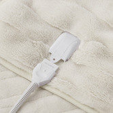 Aldrin Home Basketweave Faux Fur Heated Throw