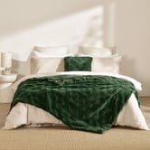 Aldrin Home Basketweave Faux Fur Throw