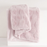 Aldrin Home Basketweave Faux Fur Throw