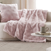 Aldrin Home Basketweave Faux Fur Throw