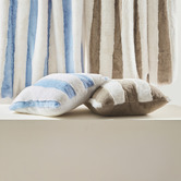 Aldrin Home Aris Faux Fur Cushion