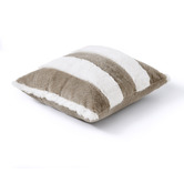Aldrin Home Aris Faux Fur Cushion