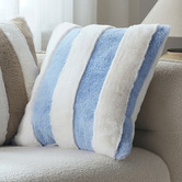 Aldrin Home Aris Faux Fur Cushion