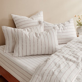 Aldrin Home White &amp; Rust Zinnia Yarn-Dyed Washed Cotton Reversible Quilt Cover Set