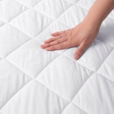 Aldrin Home Raleigh Hypoallergenic Quilted Electric Blanket