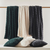 Aldrin Home Elior Faux Fur Heated Throw