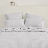 Aldrin Home Iris Jacquard Quilt Cover Set