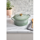 Temple &amp; Webster 4.3L Round Cast Iron Dutch Oven