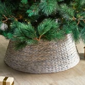 Temple &amp; Webster Water Hyacinth Christmas Tree Skirt