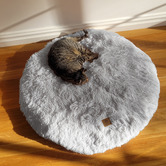 Charlies Pet Product Shaggy Faux Fur Round Pet Mat