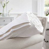 Radisson Home White Haven Mulberry Silk Quilt