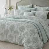 Private Collection Wisteria Yarn-Dyed Jacquard Quilt Cover Set