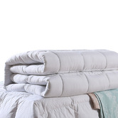 Oakleigh Home Veda 200GSM Microfibre Quilt